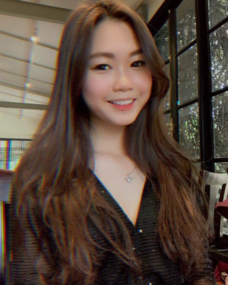 Chi Bé - hành trình lột xác từ hot teen má phính đến thiếu nữ gợi cảm và mẹ bỉm sữa tuổi 18-6