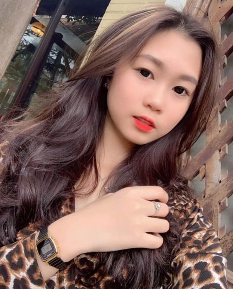 Chi Bé - hành trình lột xác từ hot teen má phính đến thiếu nữ gợi cảm và mẹ bỉm sữa tuổi 18-14