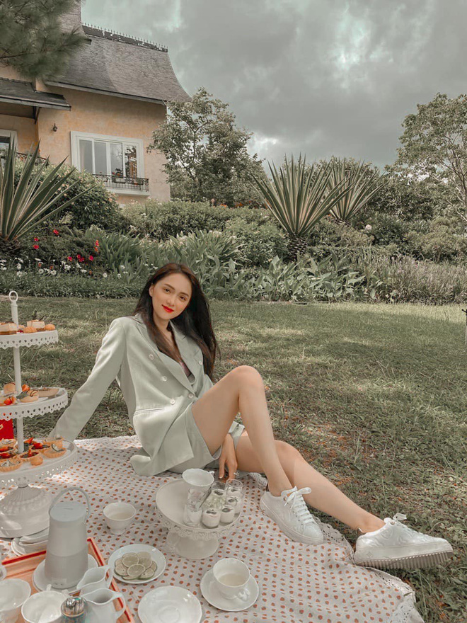 Mới yêu 3 tháng mà Matt Liu đã cung phụng Hương Giang như bà hoàng, từ hành động cho đến vật chất đều toát lên mùi đại gia-6