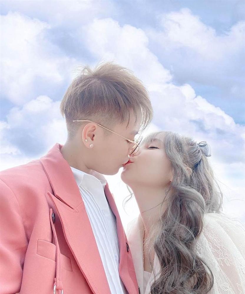 Vợ lộ bụng lùm lùm, tomboy Bi Bảo sắp được làm bố?-2