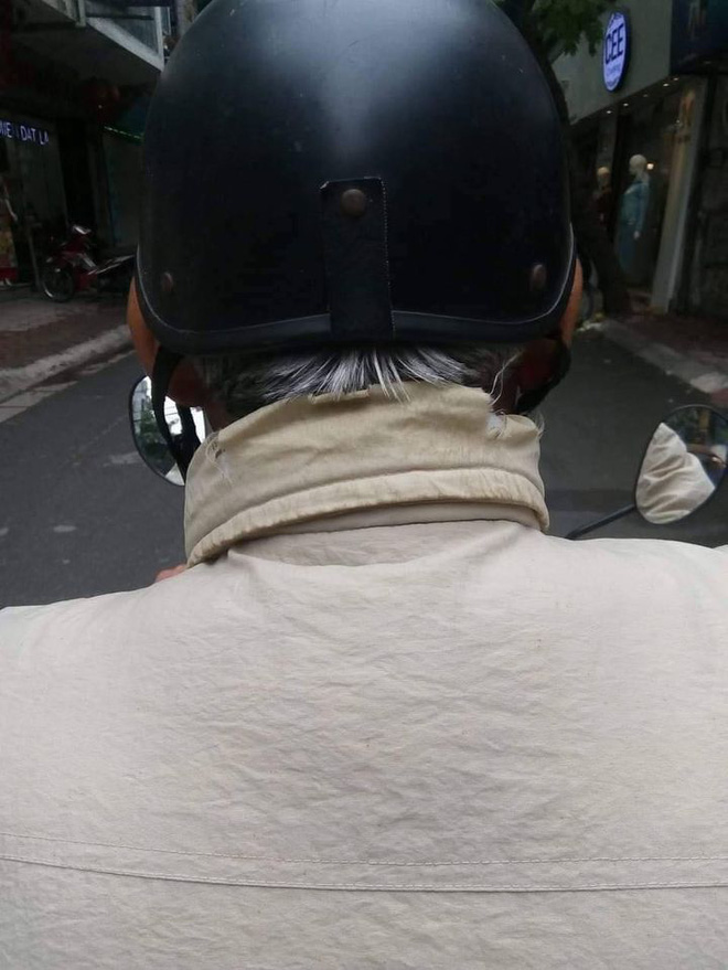 Làm khách hàng thân thiết đến tận 2 năm, cô gái trẻ choáng váng khi phát hiện mình đụng ngay chủ tịch chạy xe ôm vì đam mê-1