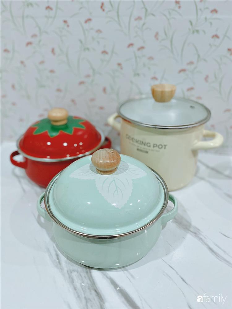 Căn bếp vừa gọn vừa xinh sau khi cải tạo với chi phí 2,6 triệu đồng của cô gái Hà Nội-15