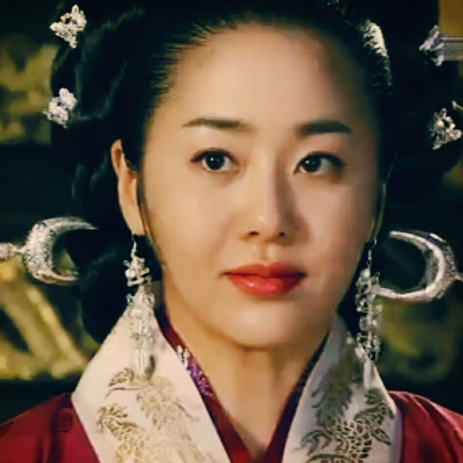 Á hậu Hàn Quốc bị đối xử tệ bạc khi làm dâu gia tộc Samsung ra sao ở tuổi U50?-4