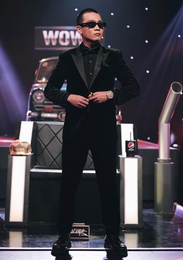 Minh Nhựa và vợ khoe ảnh bên xe Rolls Royce 50 tỷ, dân tình thích thú khi thấy cả Wowy cũng vào comment-3