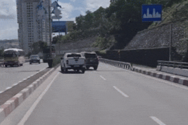 Clip 6 phút ghi lại màn 