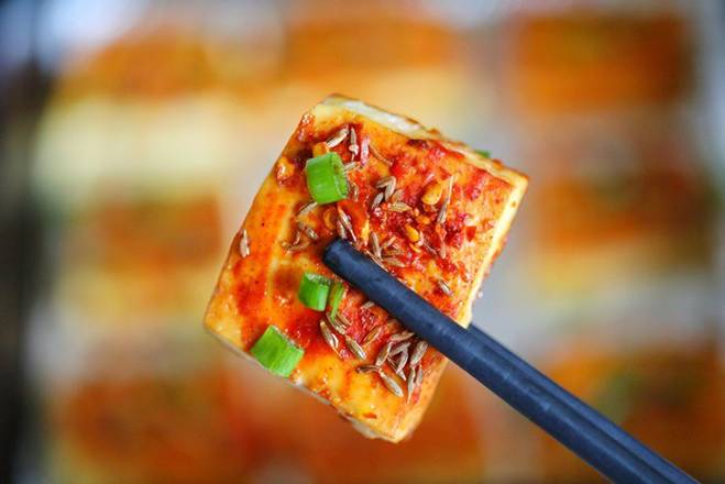 Chán rán hoặc sốt cà chua, cho đậu phụ vào nướng lại được món ngon bất ngờ-7