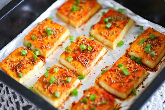 Chán rán hoặc sốt cà chua, cho đậu phụ vào nướng lại được món ngon bất ngờ-8