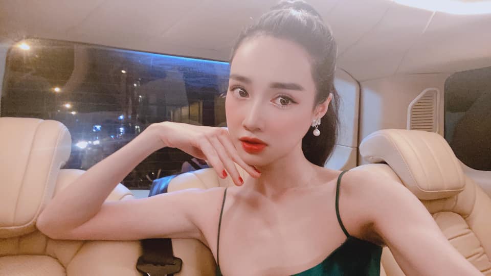 Nhã Phương cuồng giảm cân đến mức gầy tong teo, dạo gầy đây còn mê dùng app chỉnh sửa nhìn mãi mới nhận ra-5