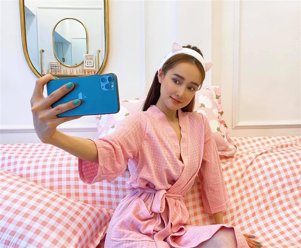 Nhã Phương cuồng giảm cân đến mức gầy tong teo, dạo gầy đây còn mê dùng app chỉnh sửa nhìn mãi mới nhận ra-7