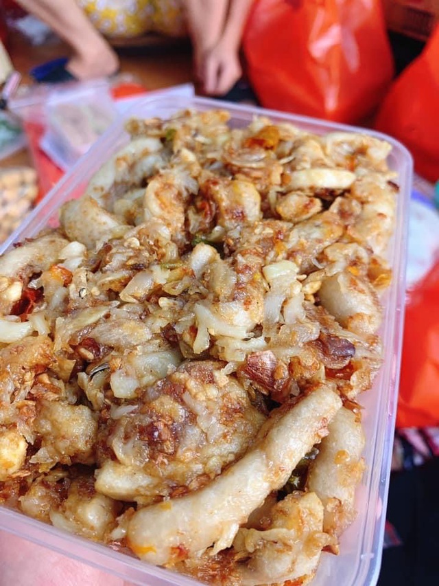 Tóp mỡ rán giòn bán tiền triệu, món ăn từng thất sủng nay đổi đời-3