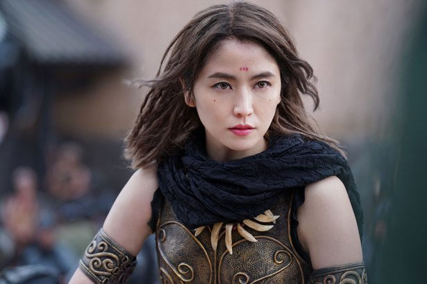 Mỹ nhân quyến rũ hàng đầu Nhật Bản: Dính bê bối tình dục, hẹn hò đàn anh hơn 23 tuổi-10