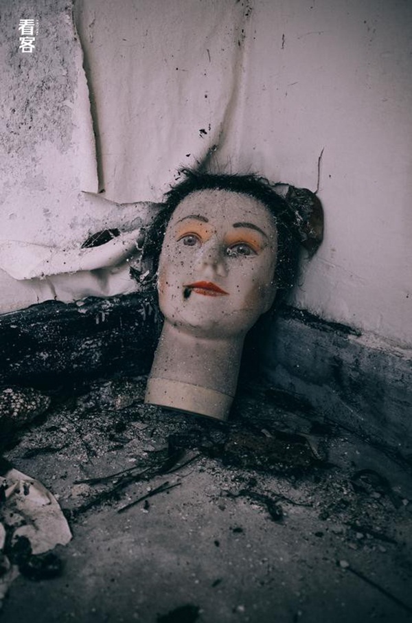 7 phụ nữ giữ trinh tiết cùng tự tử đến cậu bé thấy người trong rạp phim nhưng mẹ thì không và loạt truyền thuyết đô thị Hong Kong gây ám ảnh-4