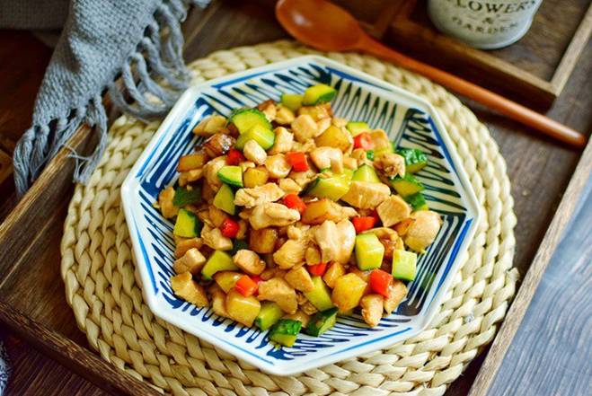 Ai cũng chê ức gà khô, mẹ đảm thái nhỏ rồi xào kiều này cả nhà ăn không kịp thở-6