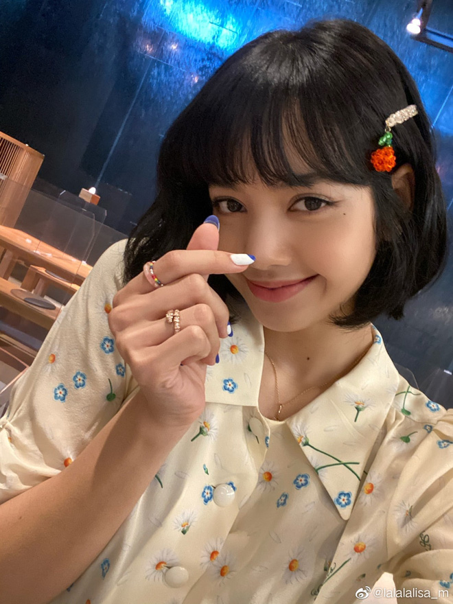 5 kiểu tóc uốn chuẩn mùa thu của sao Hàn, bạn diện theo vừa ăn gian tuổi siêu phàm lại còn sang xịn-19