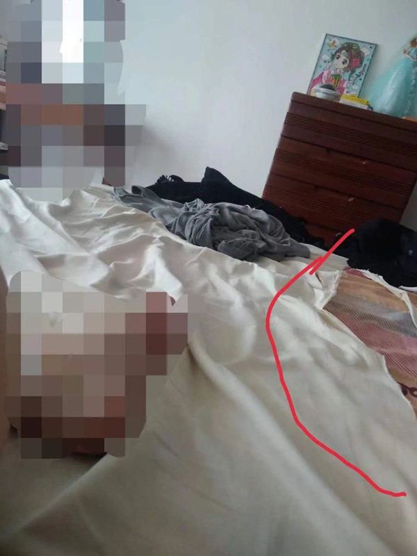 Tình tiết mới trong vụ tẩy não xâm hại con gái nuôi chấn động năm 2020: Loạt chứng cứ không thể kết tội nghi phạm, dư luận tiếp tục phẫn nộ-4