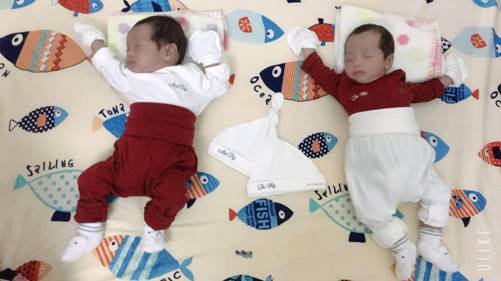 Sau sinh con với đại gia, HH Đặng Thu Thảo xuề xòa dép tổ ong, tích cực bán hàng-4