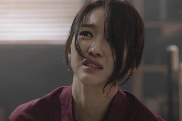 Mẹ chồng từ quê lên thăm, cả tuần bà mắng con dâu không ngừng nhưng đến lúc về bà lại nhét cho một thứ khiến tôi đỏ hoe mắt-2