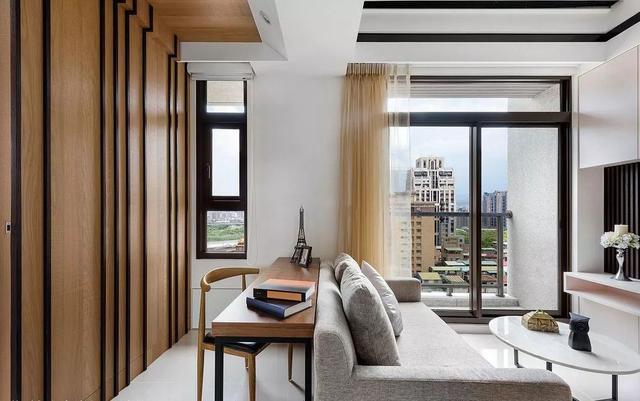 Ai nói ghế sofa bắt buộc phải được kê dựa vào tường? Hãy phá vỡ bố cục truyền thống này để căn phòng rộng rãi và tiện nghi hơn gấp bội-4