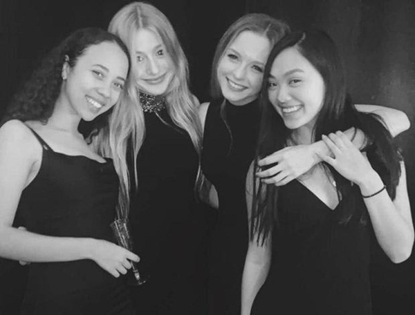 Cuộc sống sang chảnh của ái nữ nhà 3 ông trùm, bà hoàng” Cbiz: Con gái bom sex” Khâu Thục Trinh sống xa hoa trong căn hộ tiền tỷ, ái nữ Lý Liên Kiệt xuất sắc theo học Harvard-16