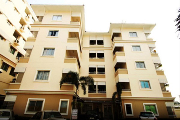 Bốn năm làm nghề giặt là, vợ chồng trẻ mua đứt luôn nhà ông chủ-3