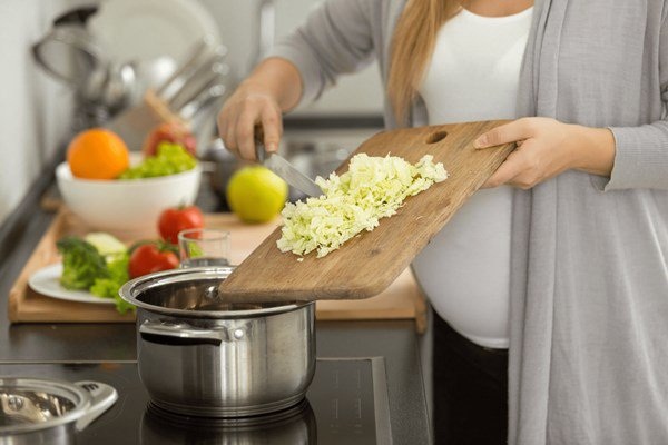 Vô tình làm 4 điều này khi nấu ăn tiền điện bỗng tăng gấp đôi, bếp vừa mua đã hỏng-1