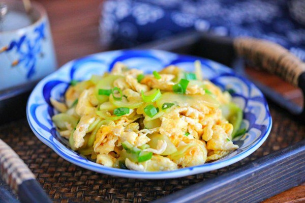 Lần đầu xào trứng với thứ này, cả nhà đánh bay cả đĩa, cứ tiếc vì không nấu nhiều-7