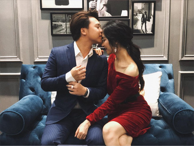 Bạn trai Hương Giang đọ bạn trai Hoà Minzy: 2 thiếu gia với tài sản khủng, cưng chiều người yêu trên mạng cho đến ngoài đời-16
