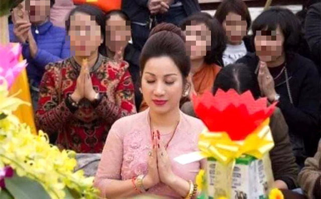 Cùng tội danh, vợ Đường Nhuệ bực tức tại tòa vì bản án bị đề nghị ngang Giám đốc Trung tâm dịch vụ đấu giá-1