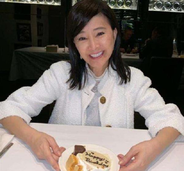 Bị chồng tỷ phú phản bội, cô vợ dứt khoát ly hôn để rồi trả đũa bằng cách kết hôn với người đàn ông có thân phận không tưởng-2