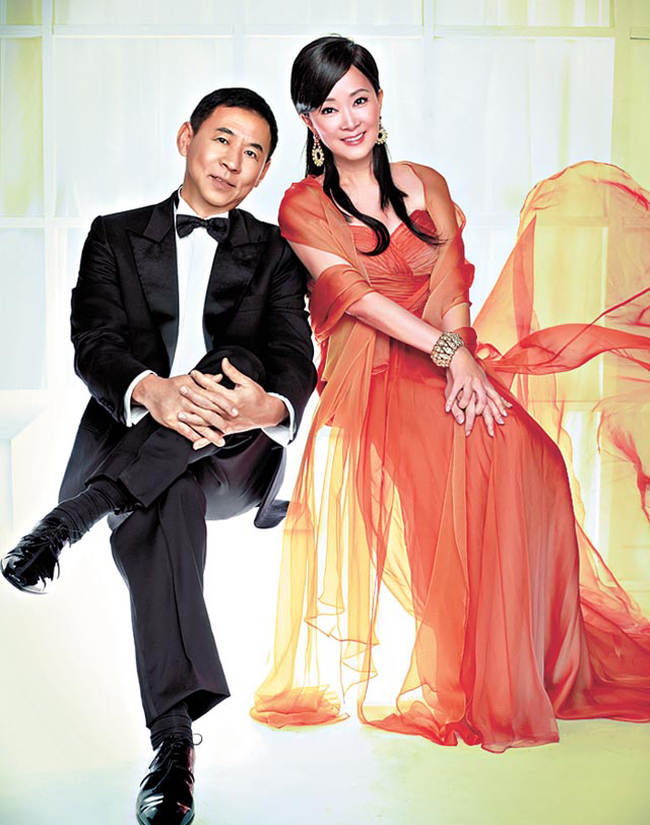 Bị chồng tỷ phú phản bội, cô vợ dứt khoát ly hôn để rồi trả đũa bằng cách kết hôn với người đàn ông có thân phận không tưởng-3