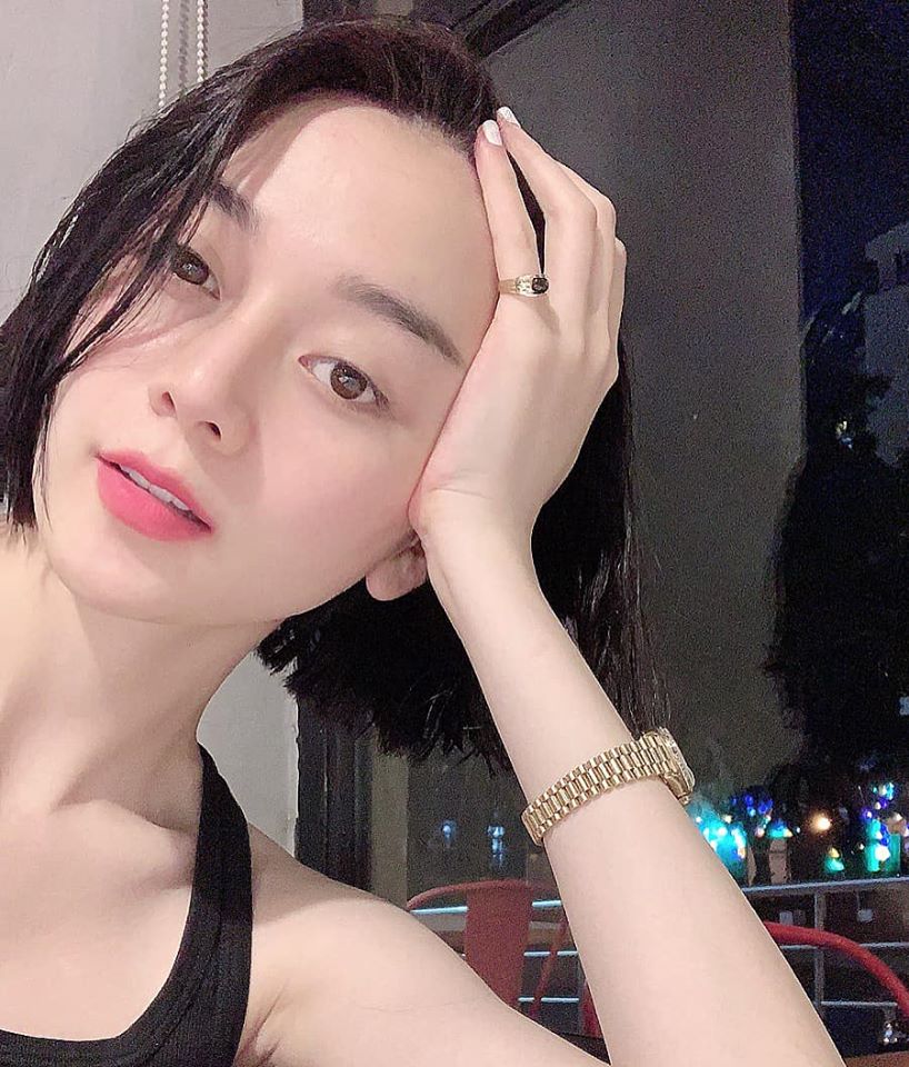 Rửa mặt theo cách của phụ nữ Nhật, Thiều Bảo Trang khoe thành quả da căng mịn, trắng như phát sáng ở tuổi 29-7