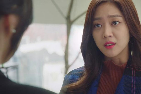 Mẹ vợ quên không đưa tiền thừa đi chợ, chồng tỏ vẻ khó chịu với vợ: Tiền bạc phải rạch ròi nhưng câu trả lời của cô lại khiến anh câm nín-1