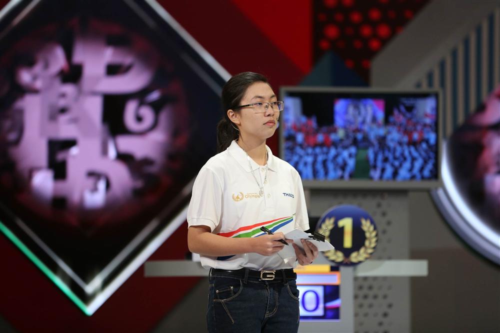 Đạt 235 điểm, cô gái duy nhất trong chương trình giành vòng nguyệt quế Đường lên đỉnh Olympia, trước đó đã nói 1 câu cực chất-9