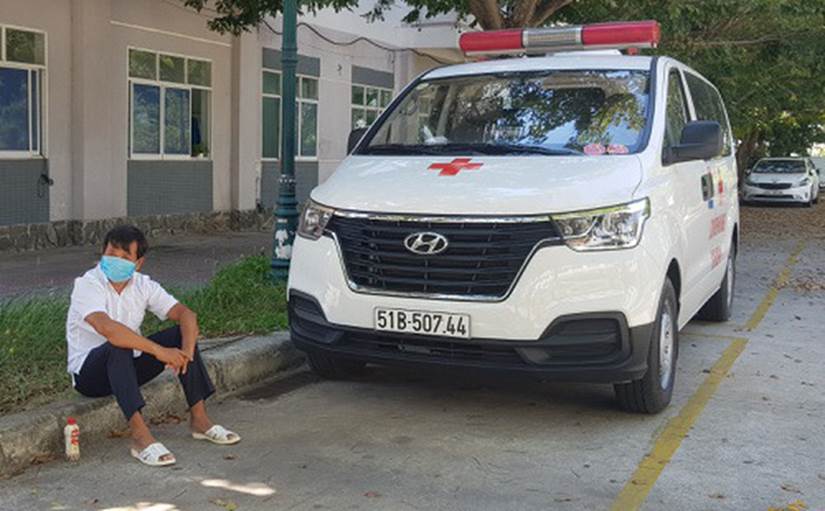 Ông Đoàn Ngọc Hải muốn bán chiếc ô tô cổ Daihatsu Series 1000-1