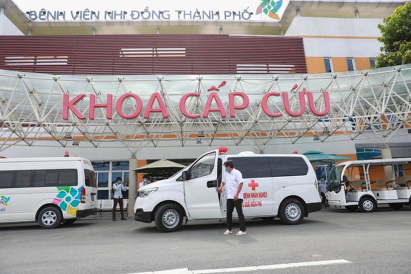 Ông Đoàn Ngọc Hải muốn bán chiếc ô tô cổ Daihatsu Series 1000-2