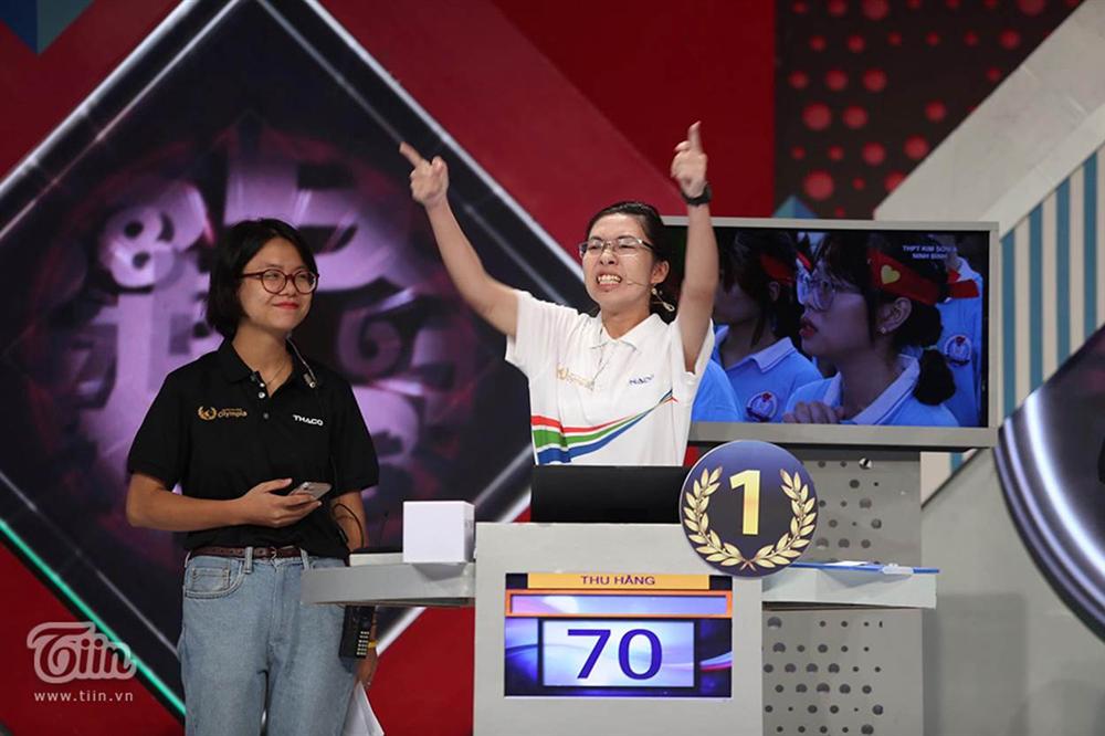 Tranh cãi dữ dội về thái độ của quán quân Olympia ở trận chung kết: Thể hiện hơi lố, ngông nghênh quá thành vô duyên-3