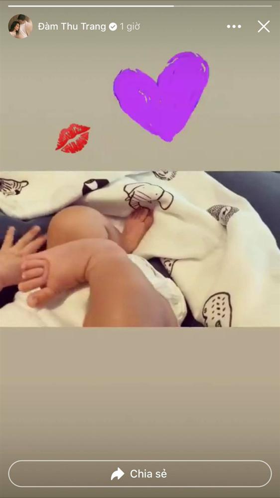 Chỉ qua 1 chi tiết nhỏ, mẹ bỉm sữa Đàm Thu Trang được các mẹ đánh giá kiến thức nuôi con như thế này-5