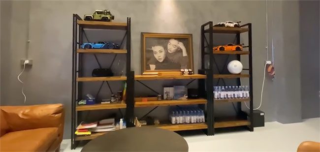 Bên trong biệt thự đồ sộ của Cường Đô la và Đàm Thu Trang: Điểm đặc biệt trong gara ôtô-7