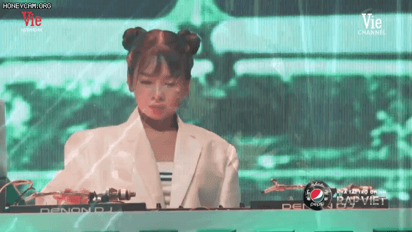 Trấn Thành và 3 lần mít ướt trong Rap Việt: Tôi không diễn trên sân khấu, nước mắt này là thật-6