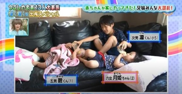 Cặp vợ chồng Nhật Bản cưới hơn 20 năm, sinh 12 đứa con nếp tẻ có đủ, hé lộ cuộc sống mỗi ngày khiến cộng đồng mạng sửng sốt-10