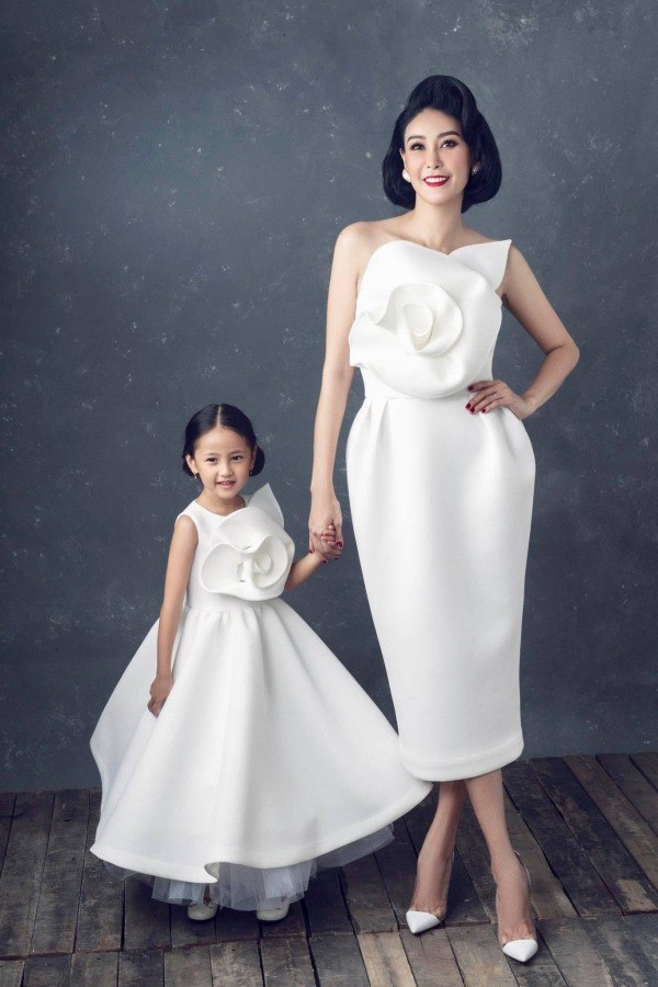 Bầu tuổi 39, HH Hà Kiều Anh bị tai nạn phải vứt bỏ ôtô, giờ đứa trẻ đẹp như tiên-11