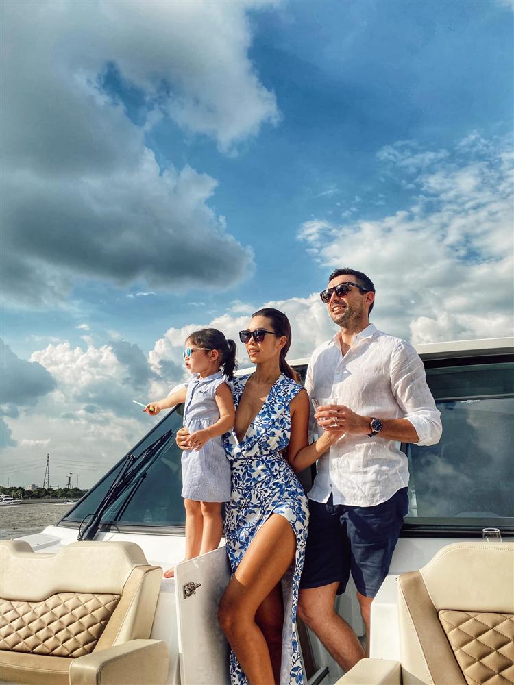 Thời đi học Hà Anh nghĩ ba phát xít vì&nbsp;cấm cản yêu đương, nhưng khi làm mẹ rồi siêu mẫu thấy rõ phụ huynh không sai!-2