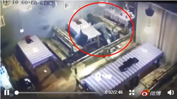 Vụ nữ sinh say rượu chết đuối với nhiều tình tiết đáng ngờ: Bản án 1 năm 6 tháng tù trở thành sự việc nóng nhất ngày hôm nay-2