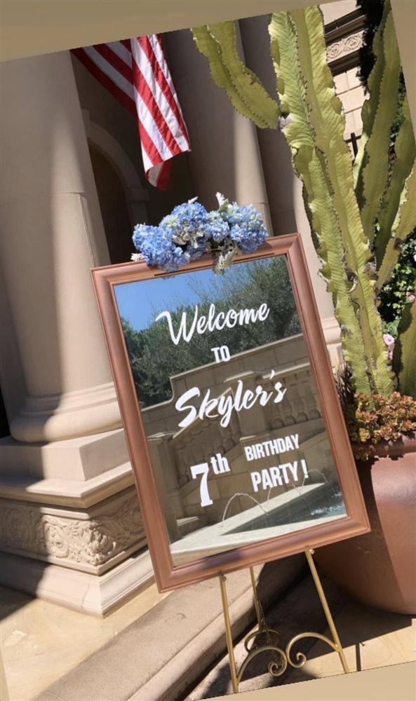 Lấy tỷ phú Mỹ, người phụ nữ Việt ở cung điện 800 tỷ, tổ chức sinh nhật con 500 triệu-9