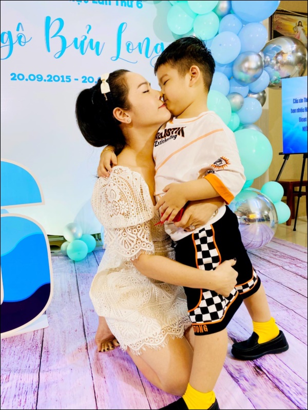 Con trai Nhật Kim Anh được cô giáo mừng sinh nhật, nhưng chính lời chúc này lại khiến người làm mẹ nào cũng đau lòng!-5
