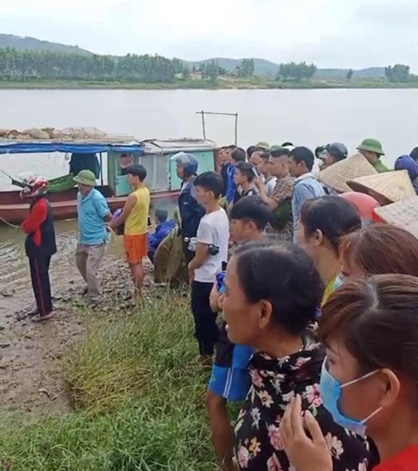 Nam tài xế tử vong khi nhảy xuống sông cứu cô gái gặp nạn ngã cầu: Cậu ấy chưa lập gia đình, bố mới mất được 1 tháng”-2