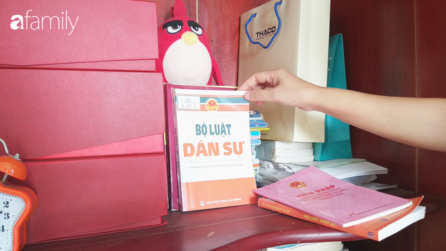 Nhìn kho sách tân Quán quân Đường lên đỉnh Olympia đọc mỗi ngày, khối người muốn ngất xỉu: Toàn sách khủng, dày sương sương cả trăm trang-3