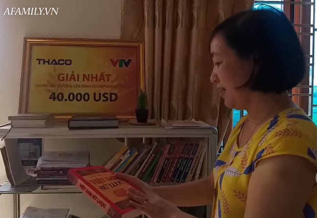 Nhìn kho sách tân Quán quân Đường lên đỉnh Olympia đọc mỗi ngày, khối người muốn ngất xỉu: Toàn sách khủng, dày sương sương cả trăm trang-6