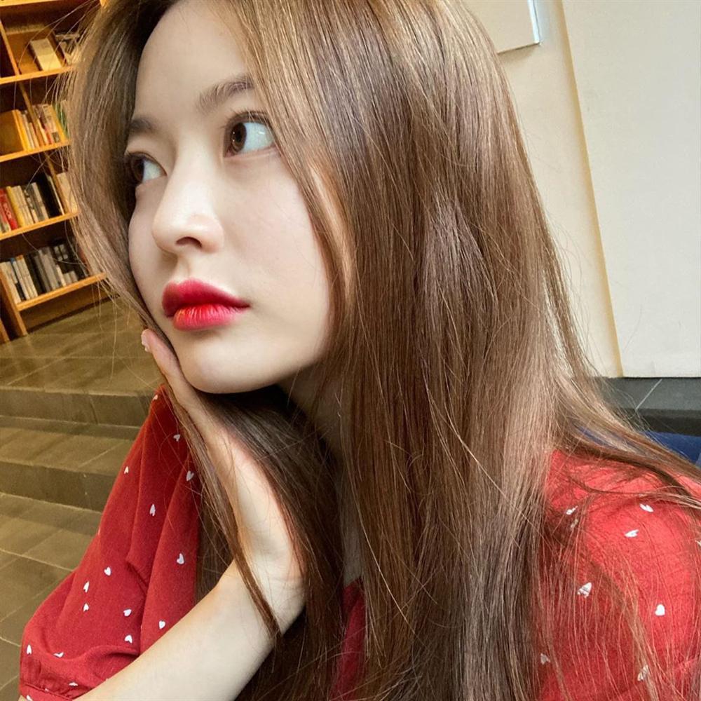 Có đến 5 sai lầm dễ mắc khiến da nổi mụn ẩn trường kỳ, kinh điển nhất vẫn là lỗi tẩy trang-2