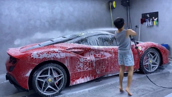 Dạy con như Cường Đô la: Cậu cả Subeo được sống giàu có chuẩn rich kid vẫn rửa xe ô tô cho bố, nhiều người phải ố á thán phục-2